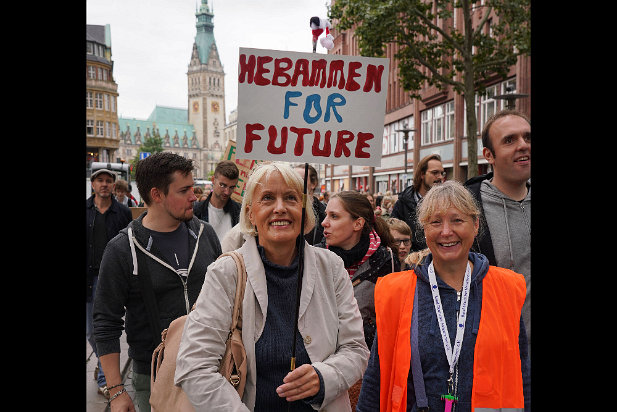 2019-09-20 12-17 DSC01384 20.September 2019, Hamburg, Klimastreik Demo in Hamburg mit 100 000 Teilnehmern