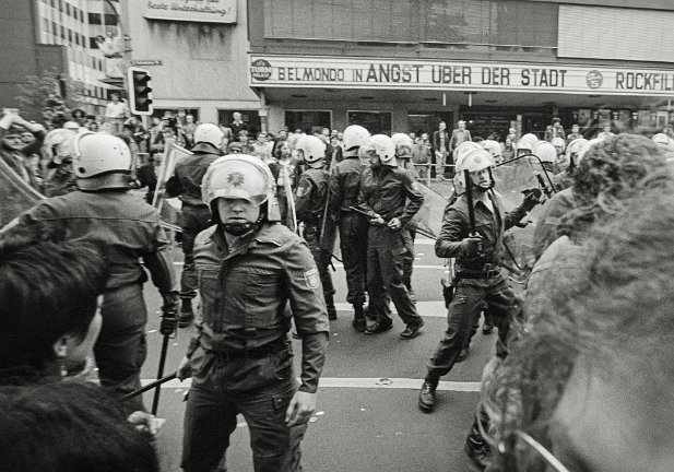 1982 Frankfurt/M Demo gegen die US Amerikanische Kriegspolitik